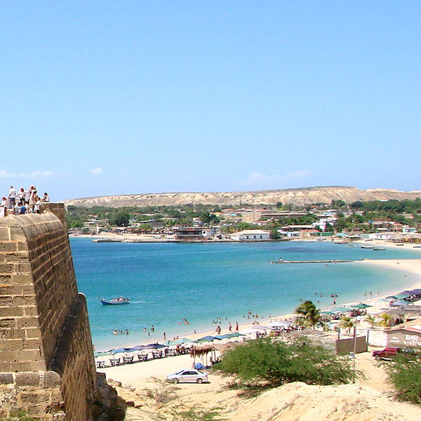 Playa Castillo - Sucre Tours