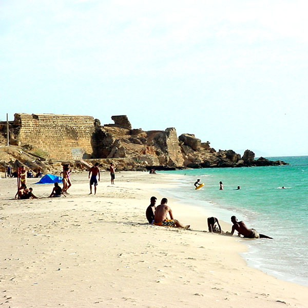 Playa Castillo - Sucre Tours
