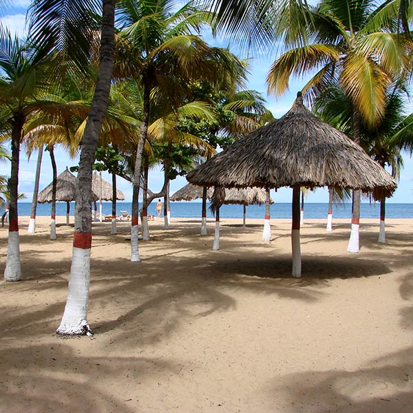 Playa San Luis, Cumaná- Sucre Tours